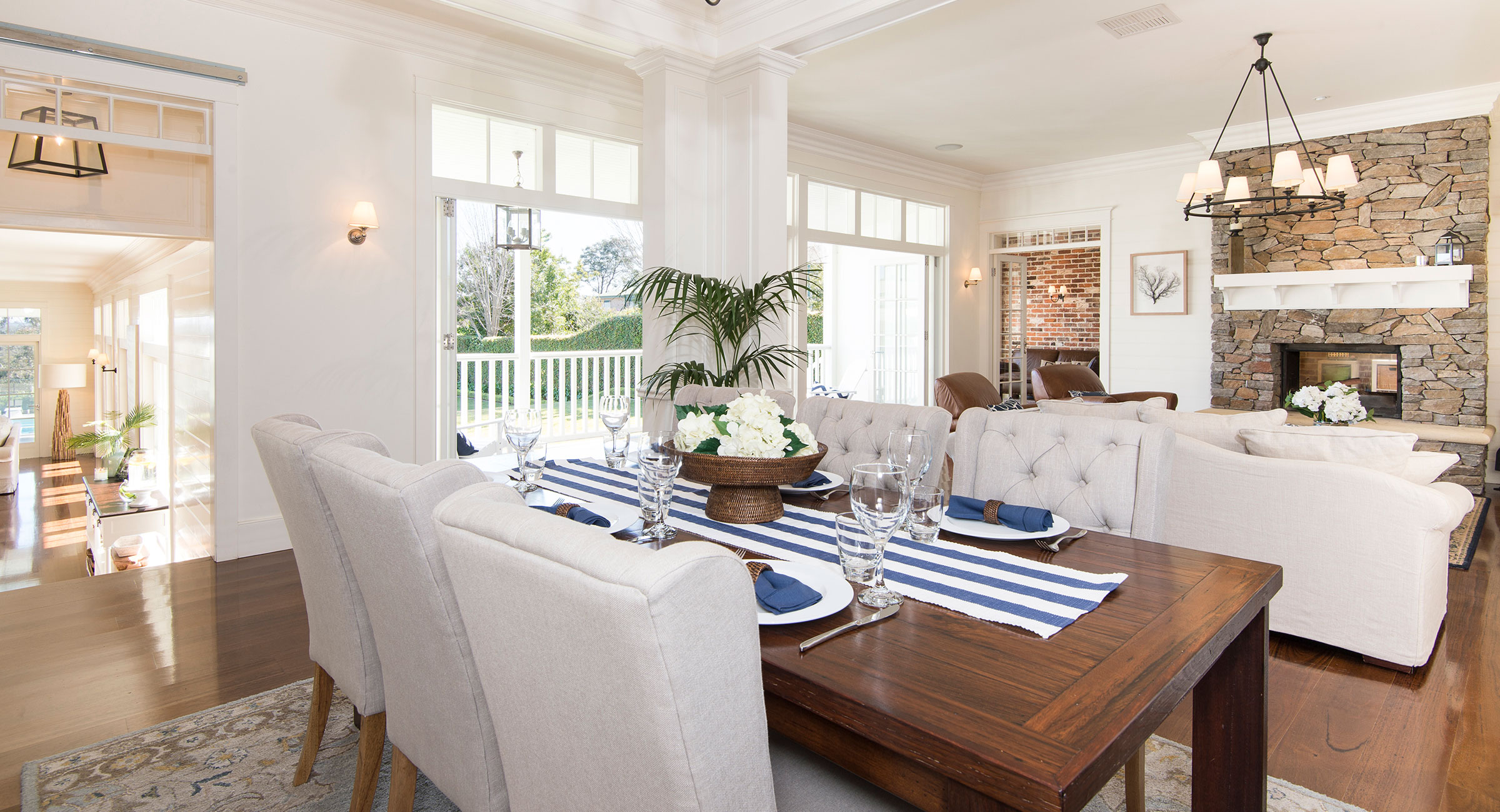Stunning dining room interior design by Rachel Boden Interiors in Sydney Australia navy and white colour scheme Hamptons style